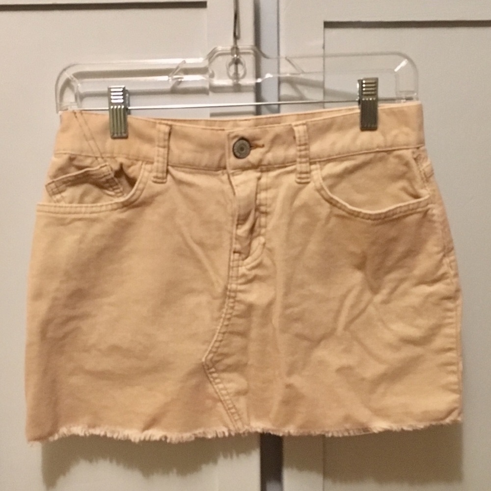 Old Navy low rise mini skirt